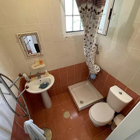 Hotel Small Private House In Livadhi
