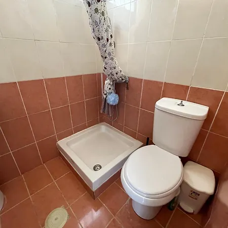 Hotel Small Private House In Livadhi